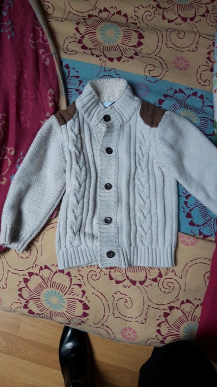 Petit gilet en laine beige gemo 18m