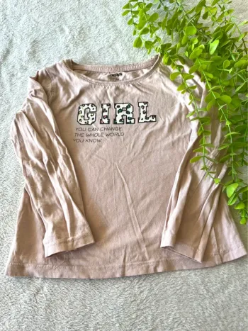 Très beau tee shirt à longue manche pour petite fille