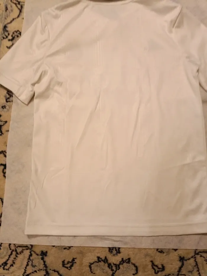 Maillot de foot Adidas équipe Réal Madrid taille 9/10 ans authentique - photo numéro 11