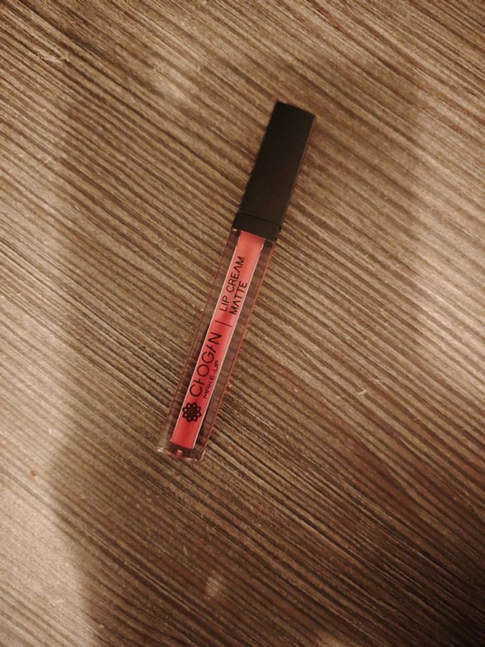 Lip cream