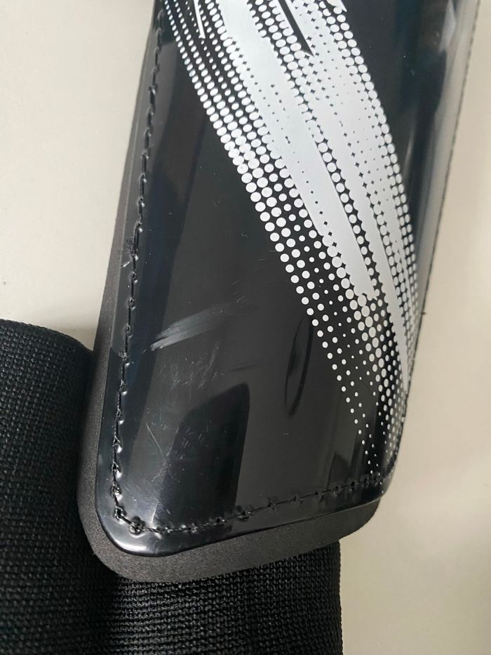 Protège-tibias - photo numéro 3