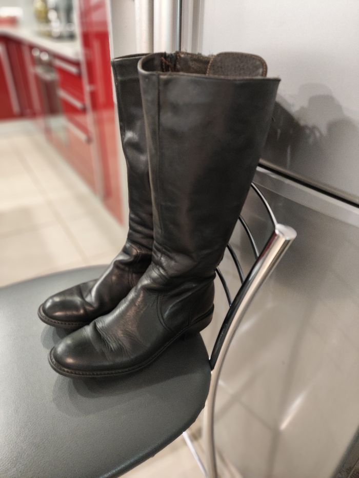 Bottes noires femme avec laçage et fermeture taille 39 - photo numéro 4