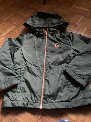 Vêtement de pluie Benetton 6 7 ans