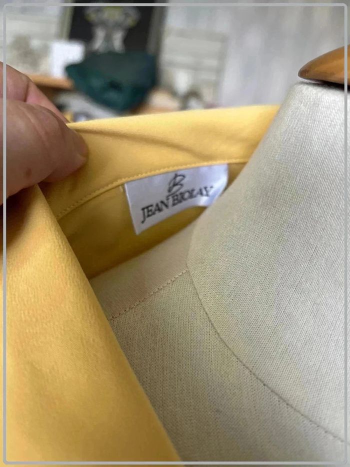 Veste à épaulette marque Jean BIOLAY taille 42-44 - photo numéro 4