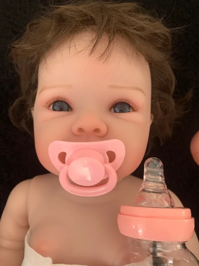 Bébé Reborn réaliste de 48 cm en vinyle souple - photo numéro 2