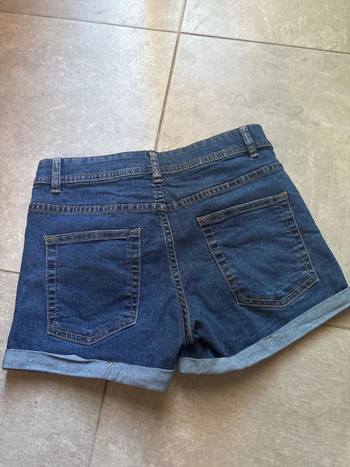 Short en jean 36 - photo numéro 3