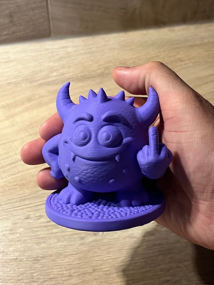 👾 Figurine Petit Monstre Violet – Objet déco original - photo numéro 2