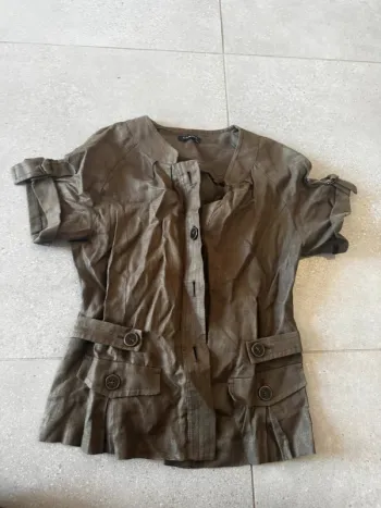 Haut marron Caroll, très bon état, taille M