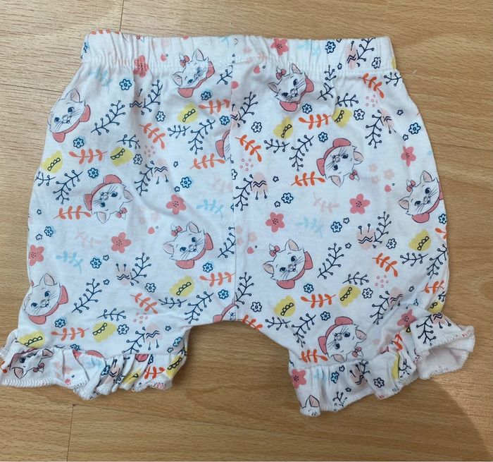 Short - 6 mois - Disney Baby - photo numéro 3