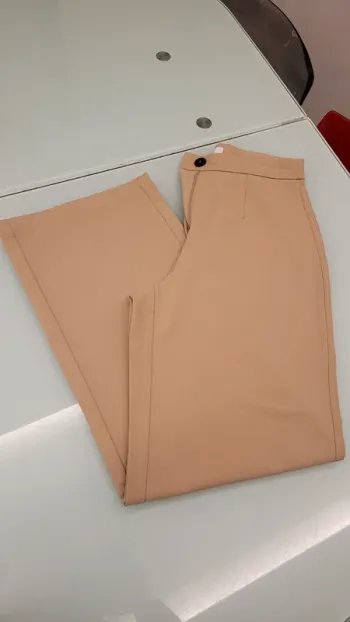 Pantalon tailleur droit beige camel
