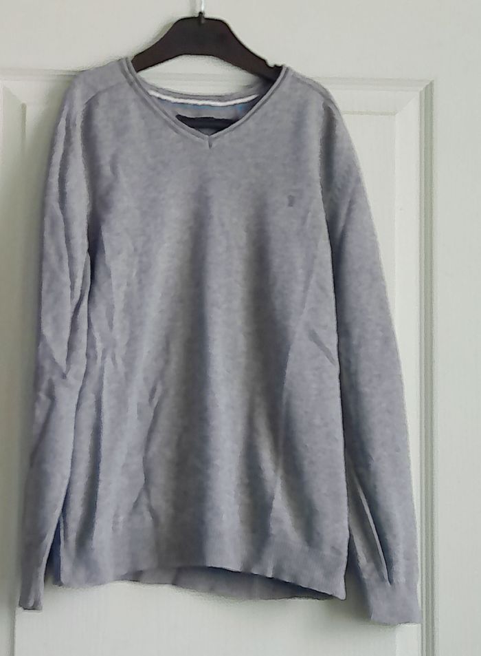 Pull col en V