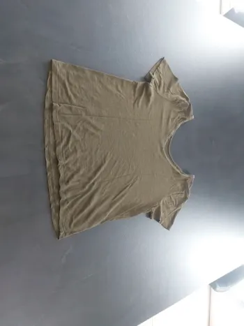 T-Shirt Kaki