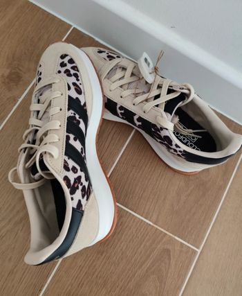 Adidas Run 70 S. Leopard 