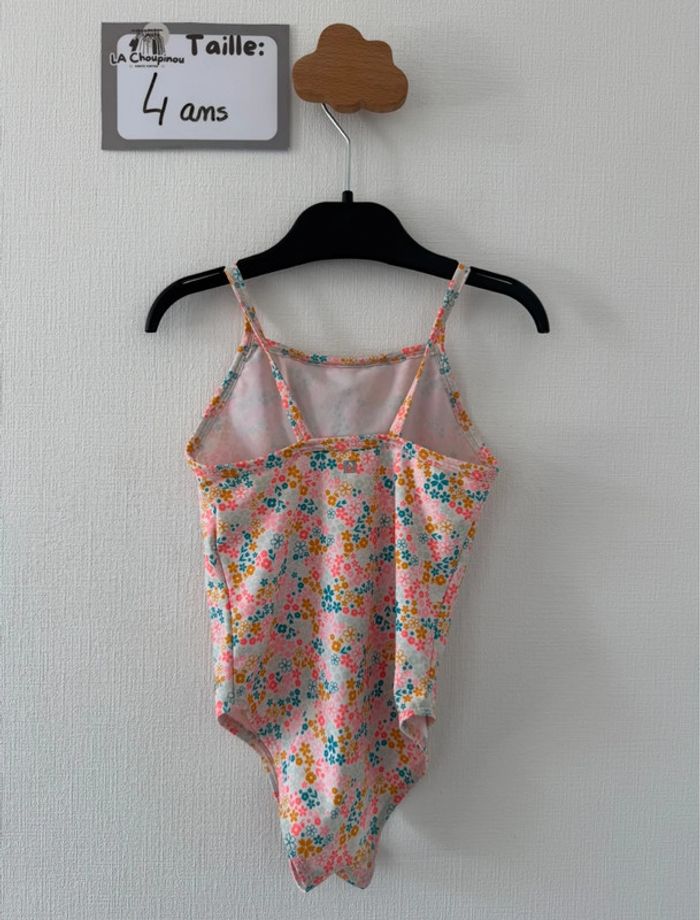 Maillot de bain - taille 4 ans 🌸 - photo numéro 2