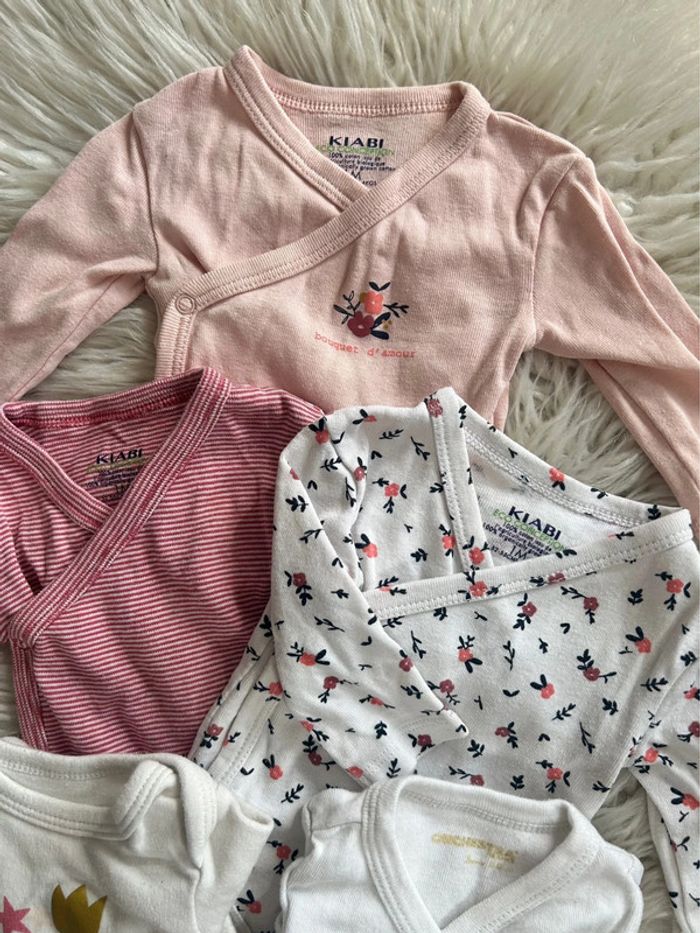 Fille 👧🏻 Lot 6 bodys manches longues - Taille 1 & 3 mois - photo numéro 2