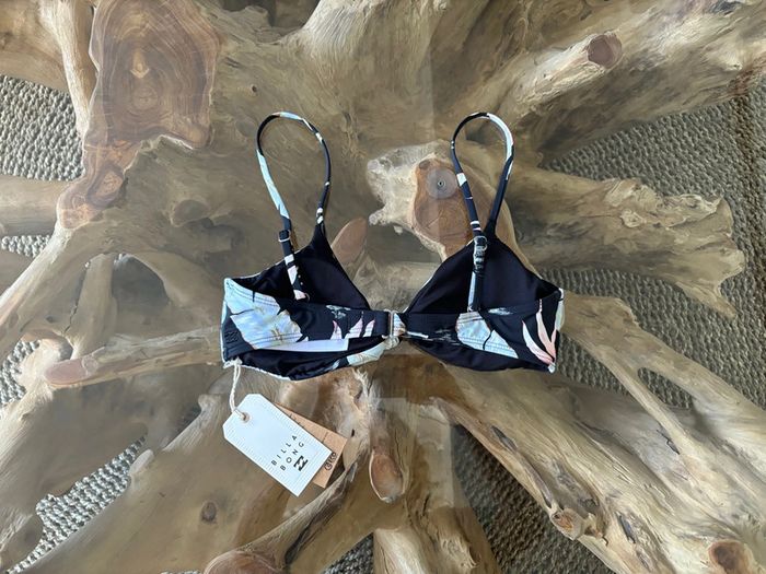 Haut de maillot de bain Billabong neuf - photo numéro 3