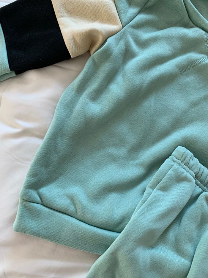 Pull et jogging taille 5 ans neuf garçon - photo numéro 4