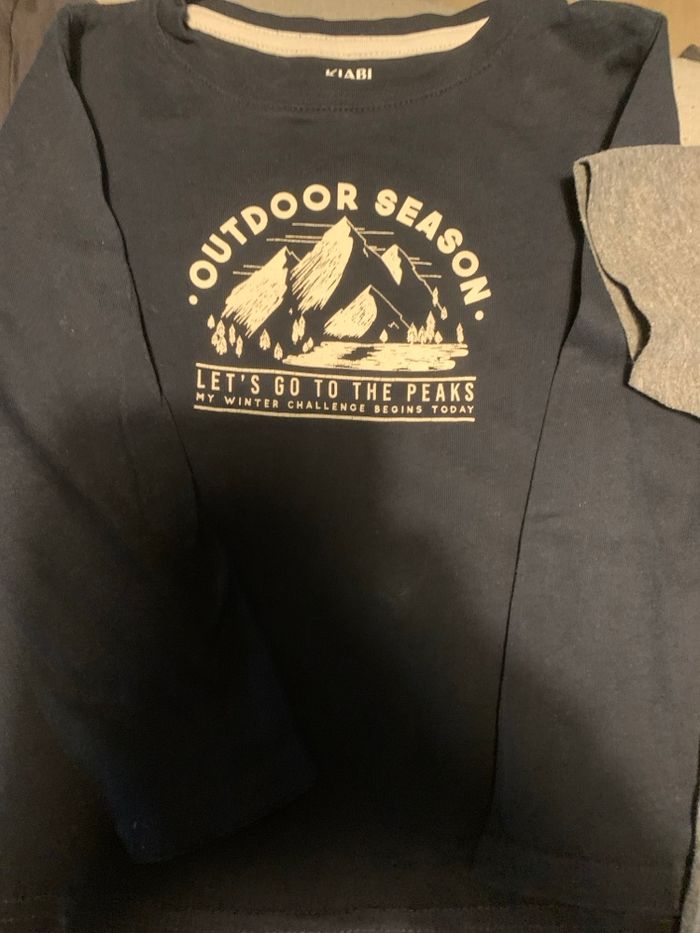 Lot de vêtements enfants 4ans