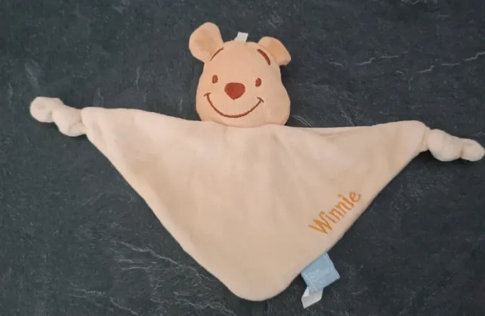 Doudou Winnie l'ourson - Disney