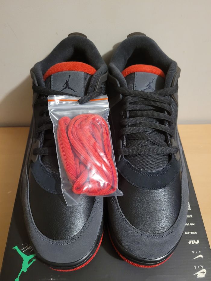 Air Jordan 4 RM - photo numéro 2