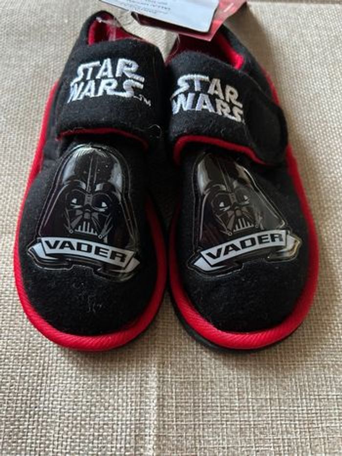 Paire de chaussons Star Wars pointure UK7/EU23.5