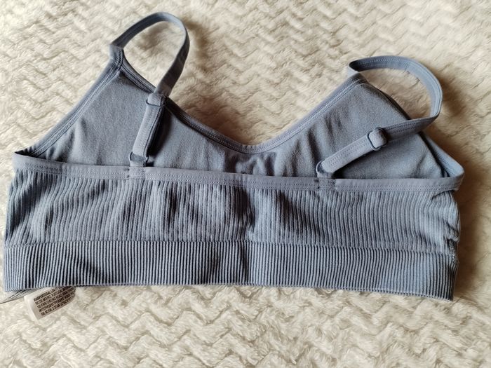 Brassière femme M bleu lavande. Neuve - photo numéro 2