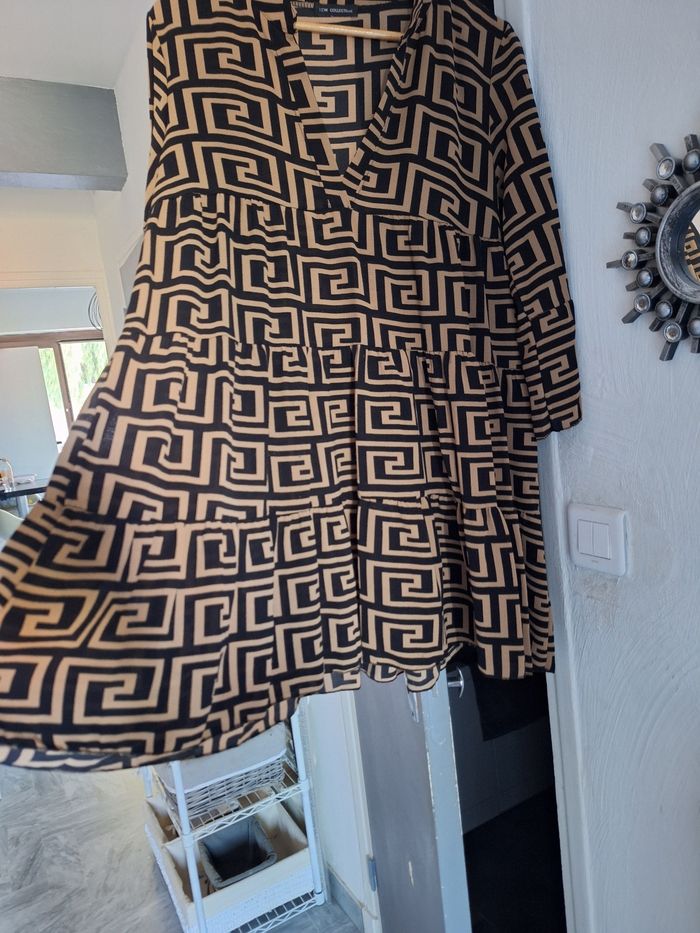 Robe  noir café - photo numéro 3