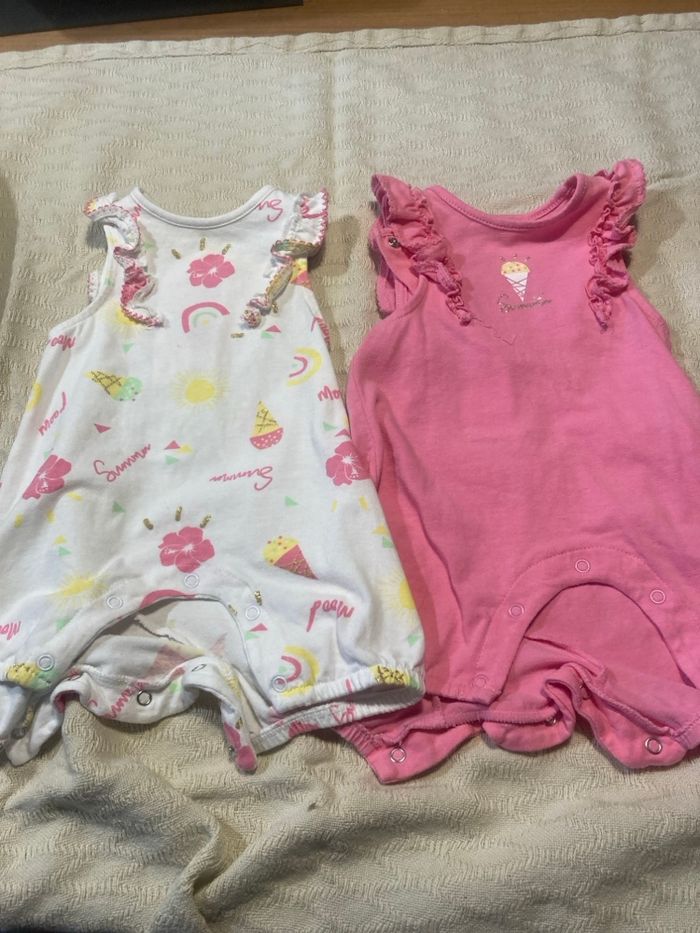 2 Barboteuses 3 mois