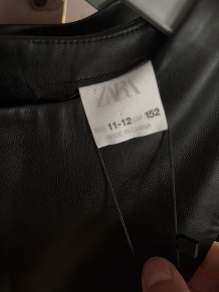 Robe noire fille simil cuir zara - photo numéro 3
