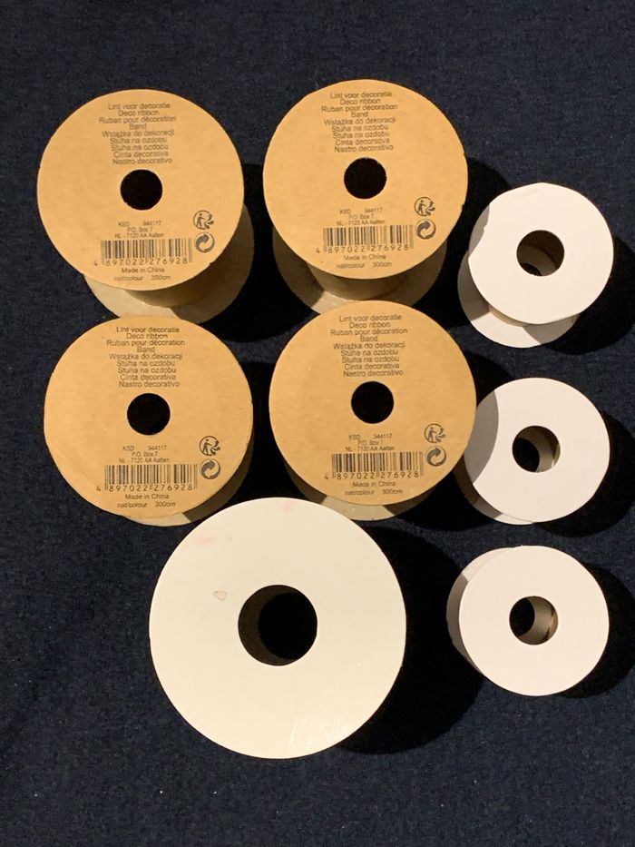 Lot 8 bobines vides en carton diam 4-5cm - photo numéro 2