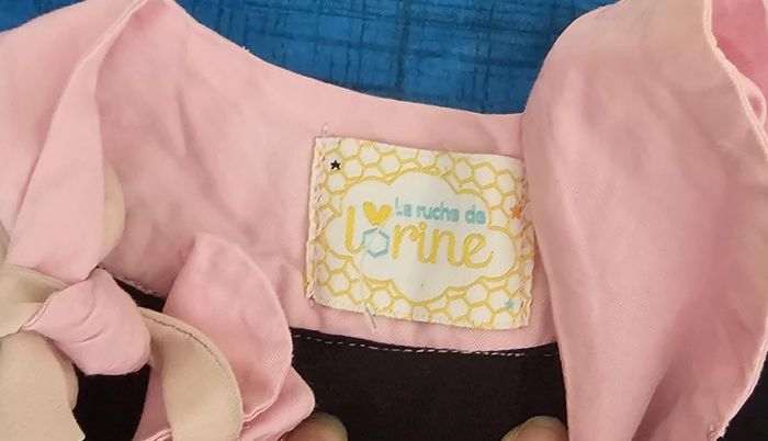 Robe la ruche de lorine 3 ans - photo numéro 2