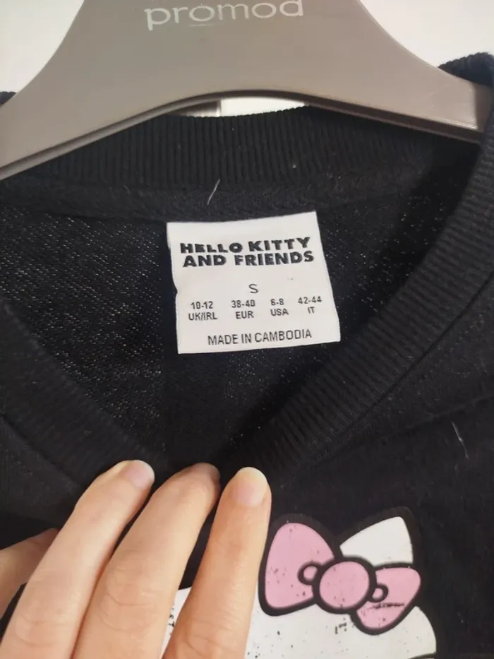 T-shirt noir imprimé Hello Kitty and Friends Primark - taille S A1435 - photo numéro 3