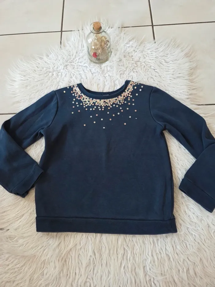 🤗 Pull fille T.8ans Kiabi