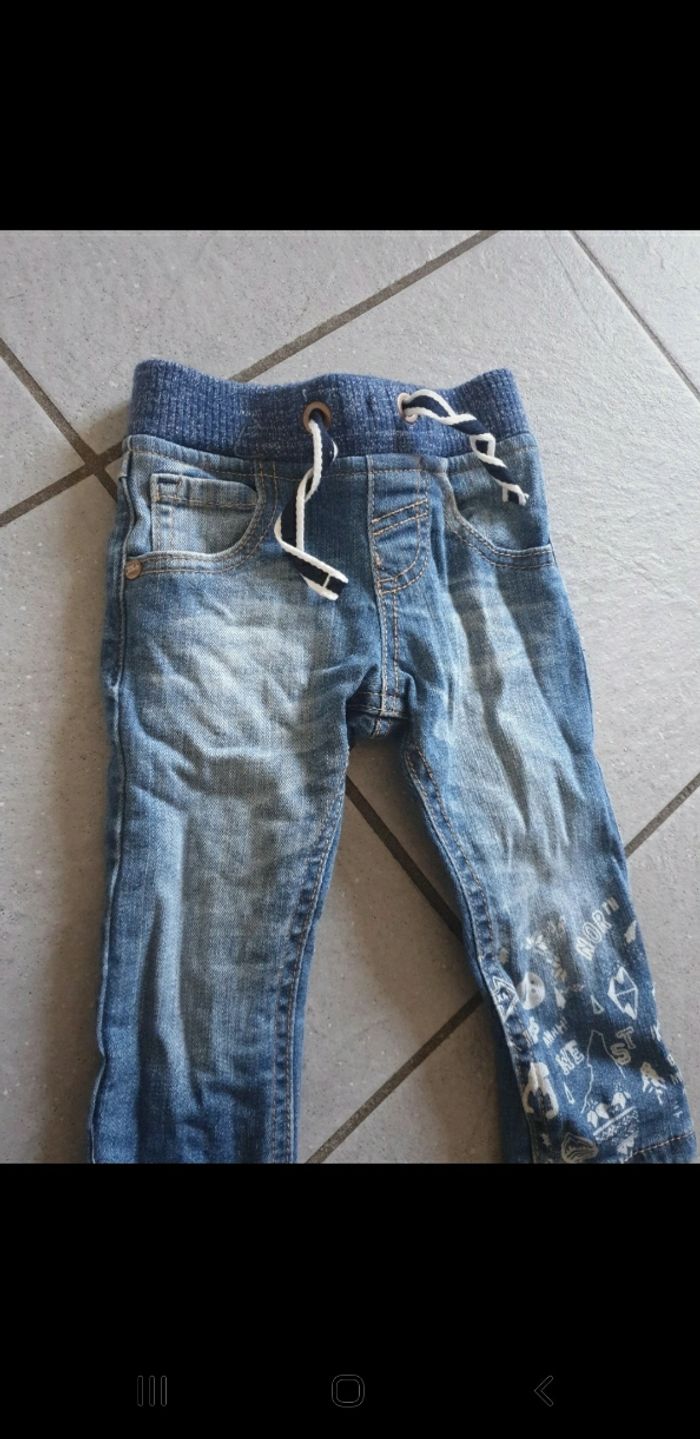 Jeans bébé ikks 6 mois - photo numéro 3