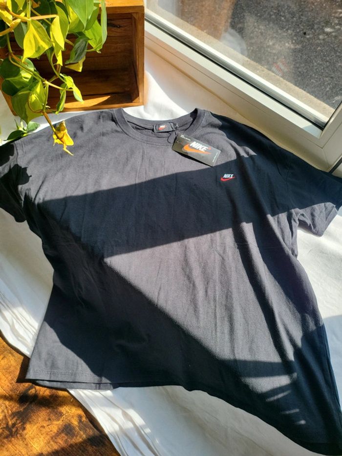 T-shirt Nike uni noir L