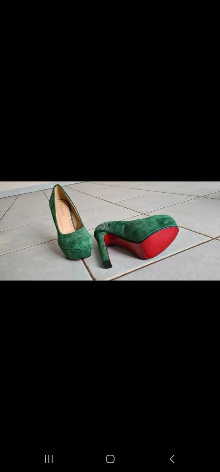 Escarpins - photo numéro 2