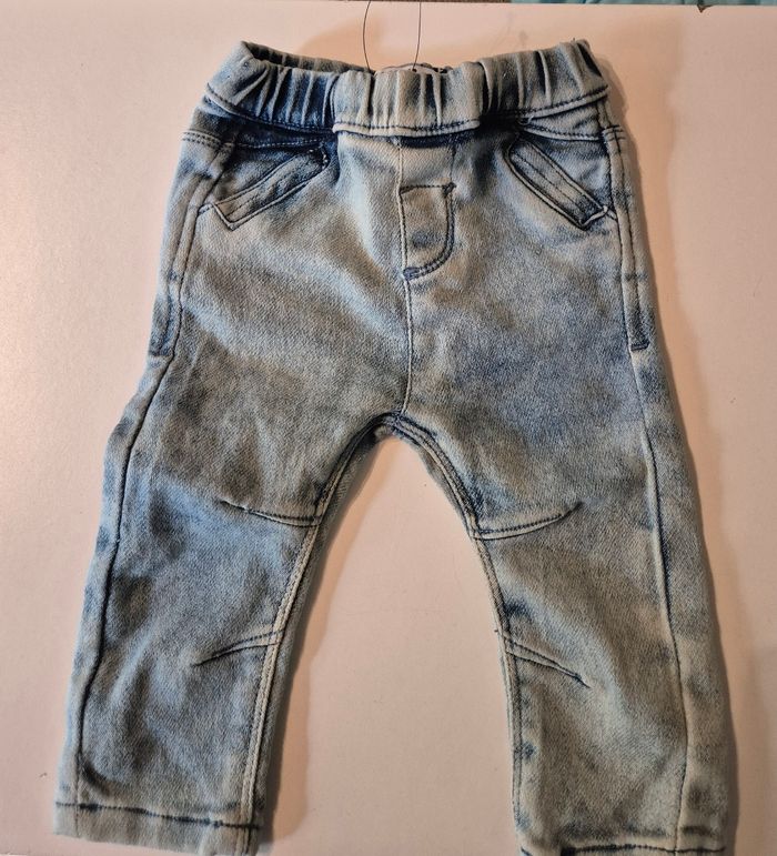 Lot pull et pantalon 9 mois bébé fille - photo numéro 3