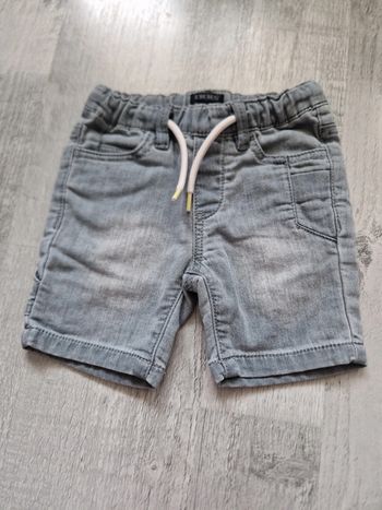 Short IKKS