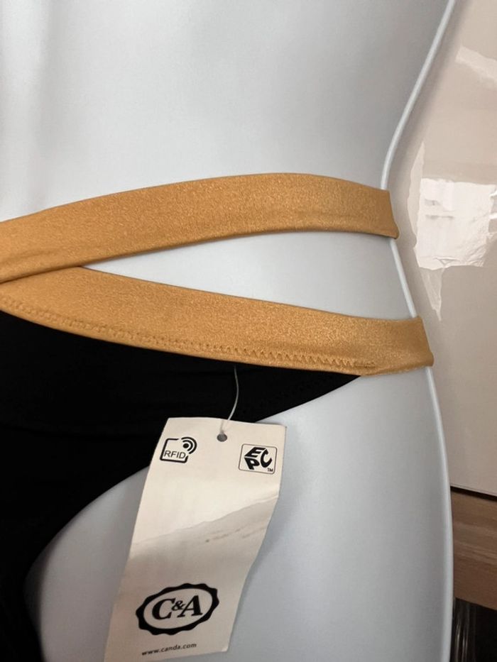 Bas de maillot neuf taille 38 - photo numéro 3