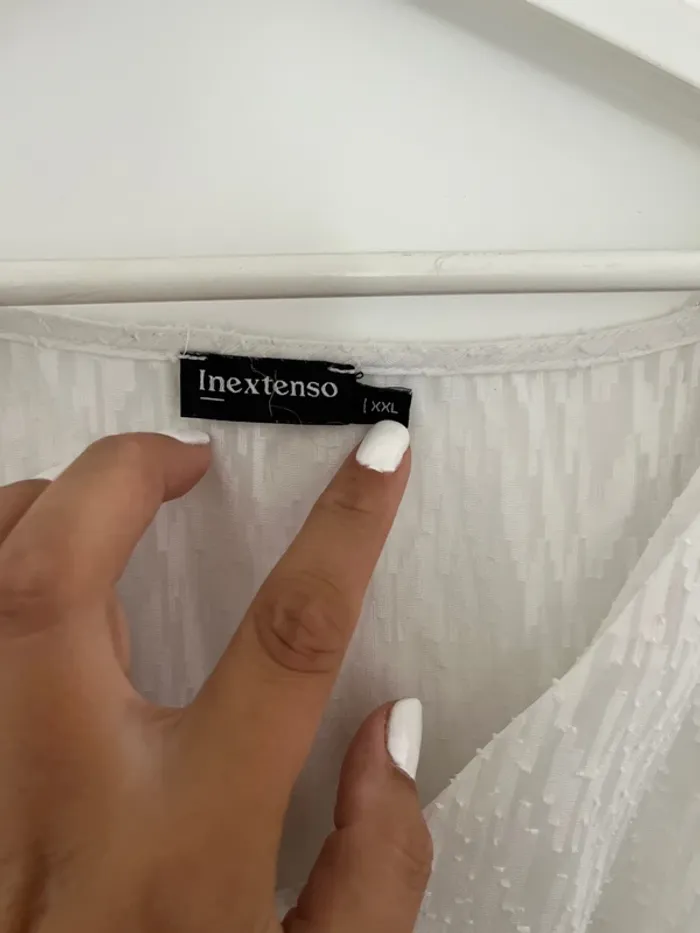 Par-dessus de maillot de bain blanc - photo numéro 3