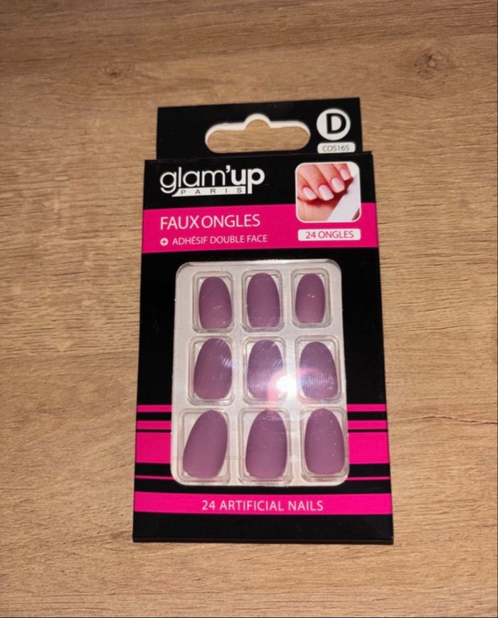 Faux ongles