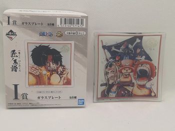 petite assiette carrée décorative chopper manga one piece