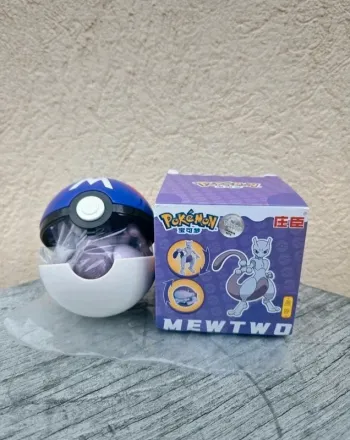 Figurine Pokémon Mewtwo avec Pokéball