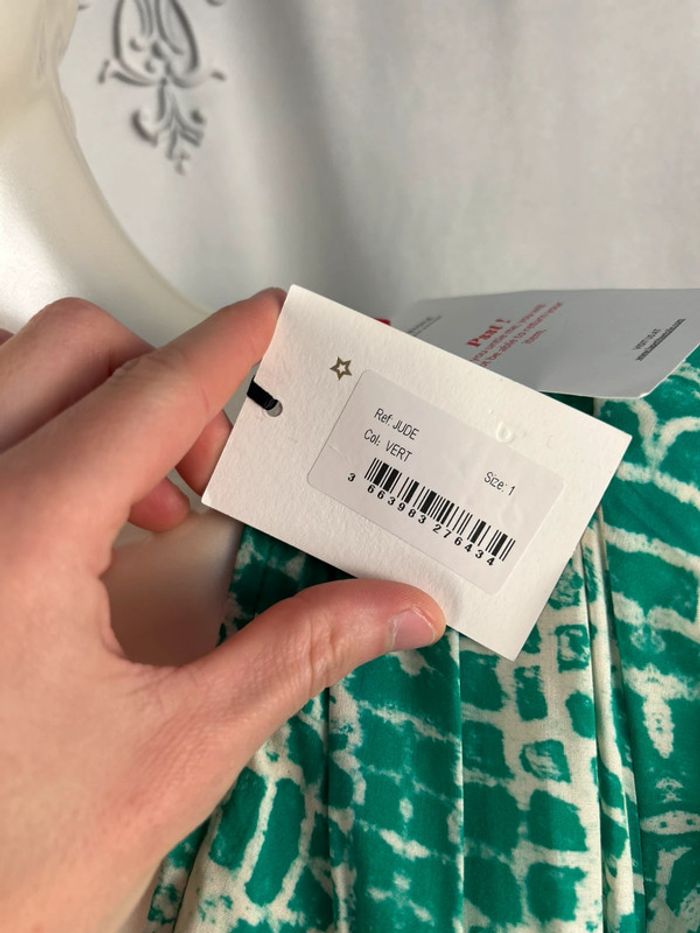 Combinaison La petite étoile T1 / S neuve - photo numéro 4