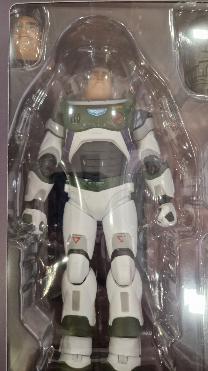 Figurine Buzz Lightyear NEUVE DAH-076 Alpha Suit Disney Pixar - photo numéro 2