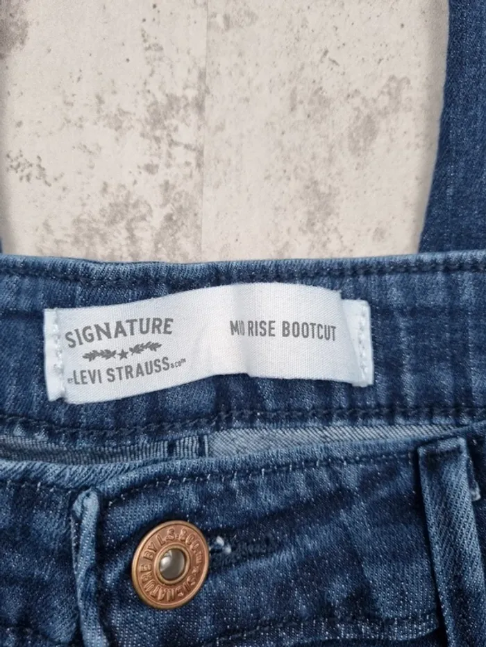 Jean Levi’s Signature Mid Rise Bootcut Bleu – Taille 40 Femme (mesures en photos) - photo numéro 11