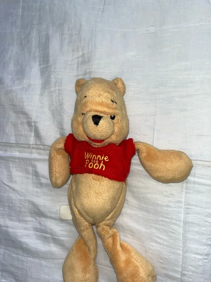 Peluche Winnie l’ourson - photo numéro 2