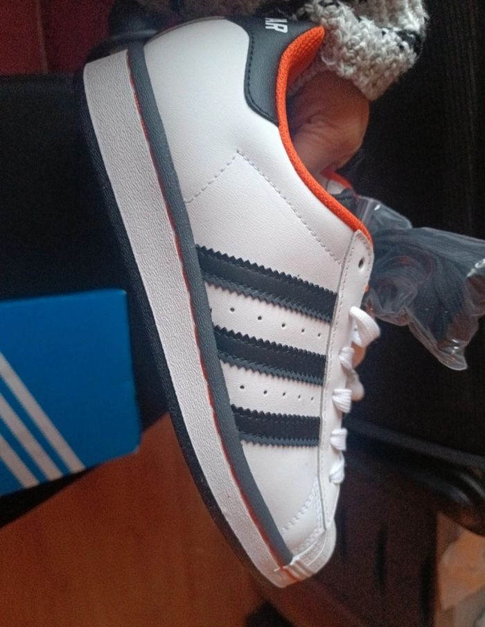 Baskets adidas Originals superstar J streetball 36 2/3 - photo numéro 3