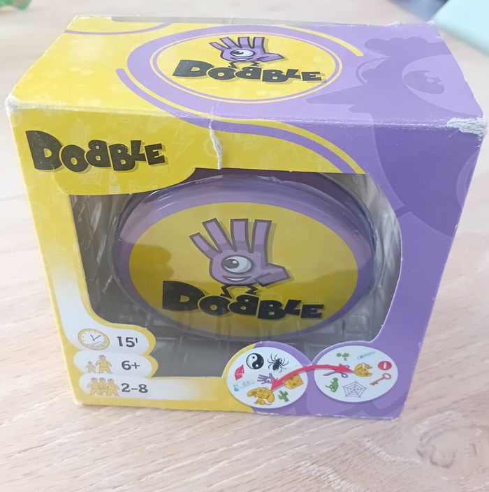 Dobble dès 6 ans - Comme neuf - photo numéro 4