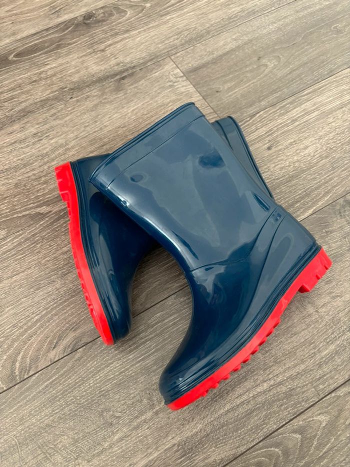 Bottes de pluie - photo numéro 3